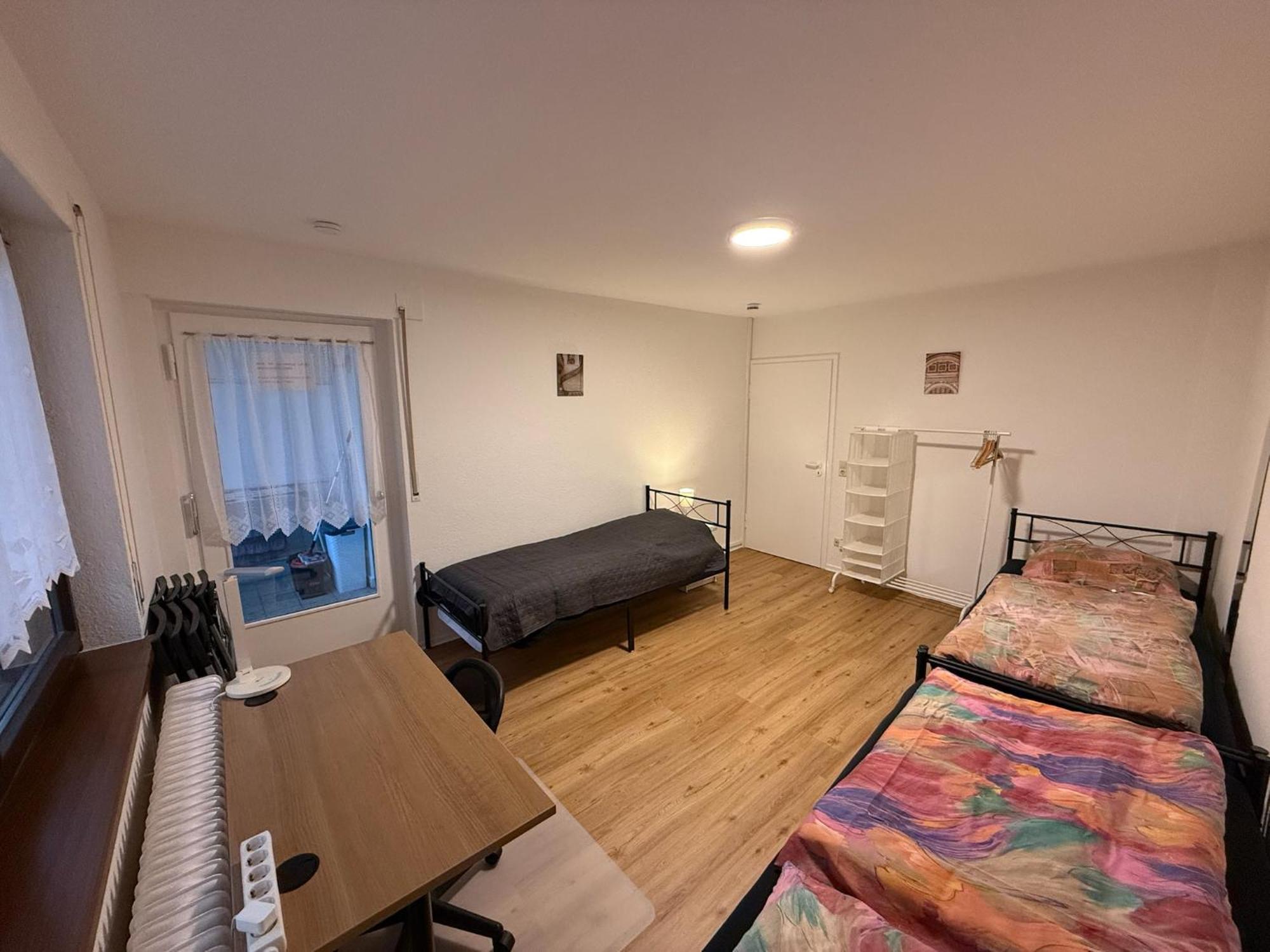Big, Cosy And Central Apartment Karlsruhe Buitenkant foto
