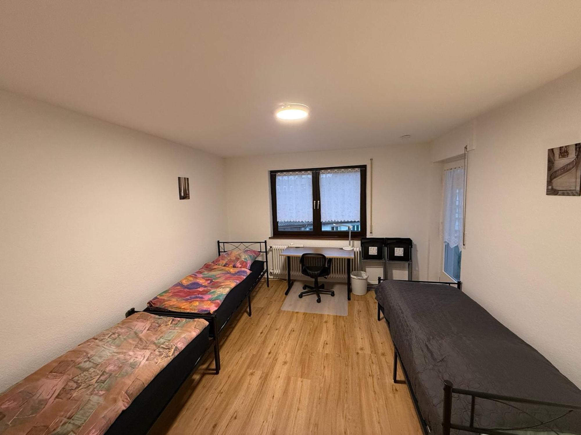 Big, Cosy And Central Apartment Karlsruhe Buitenkant foto