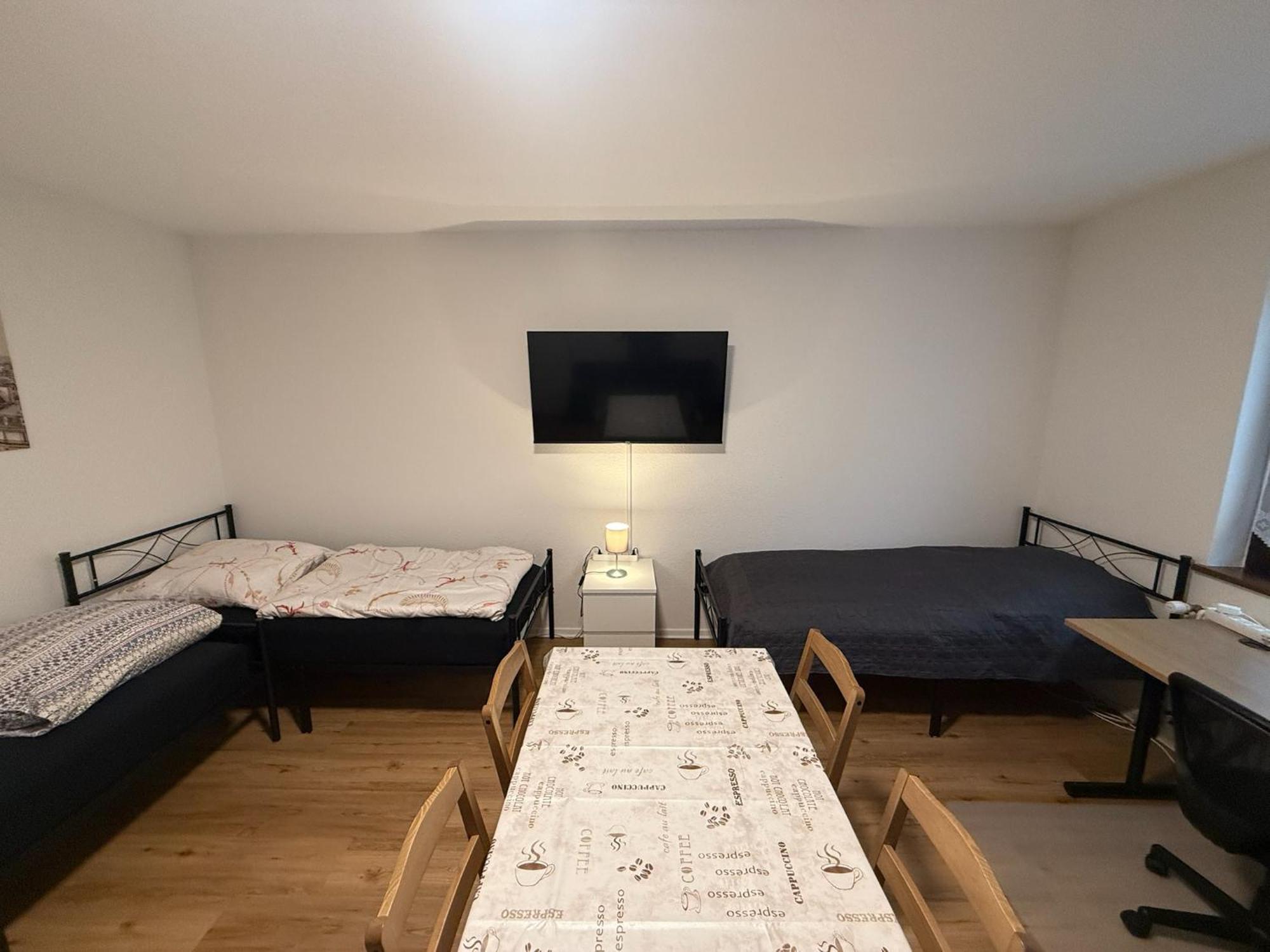 Big, Cosy And Central Apartment Karlsruhe Buitenkant foto